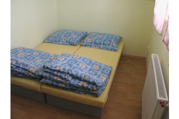 Slovensko Chata Liptovský Trnovec, Exteriér